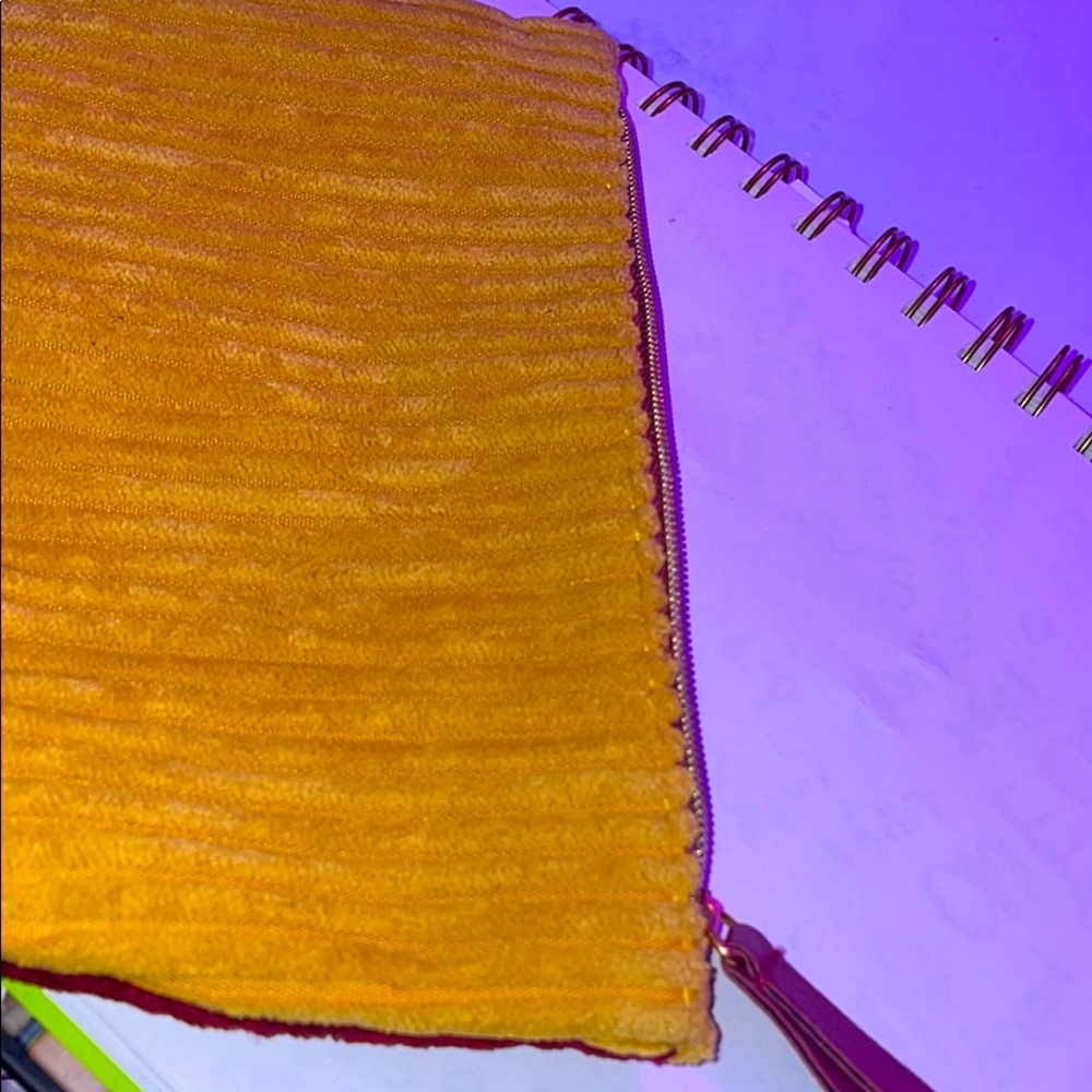 Small purse/ travel bag